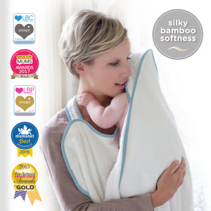 apron towel for safe baby bathing